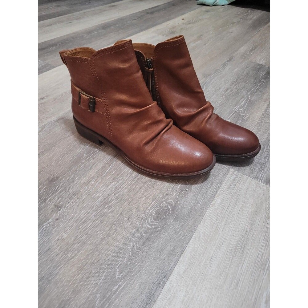 Brown Leather Bootie 9.5 Buckle Sofft Ankle Boot Fall Minimalist Quiet Luxury